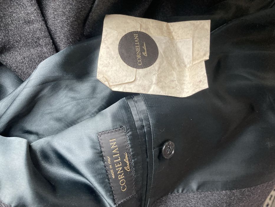 Corneliani Оригинално мъжко палто