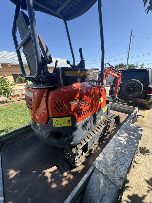 Miniexcavator Lukton 1.8 Tone (An 2022) – Motor Yanmar – 105 Ore