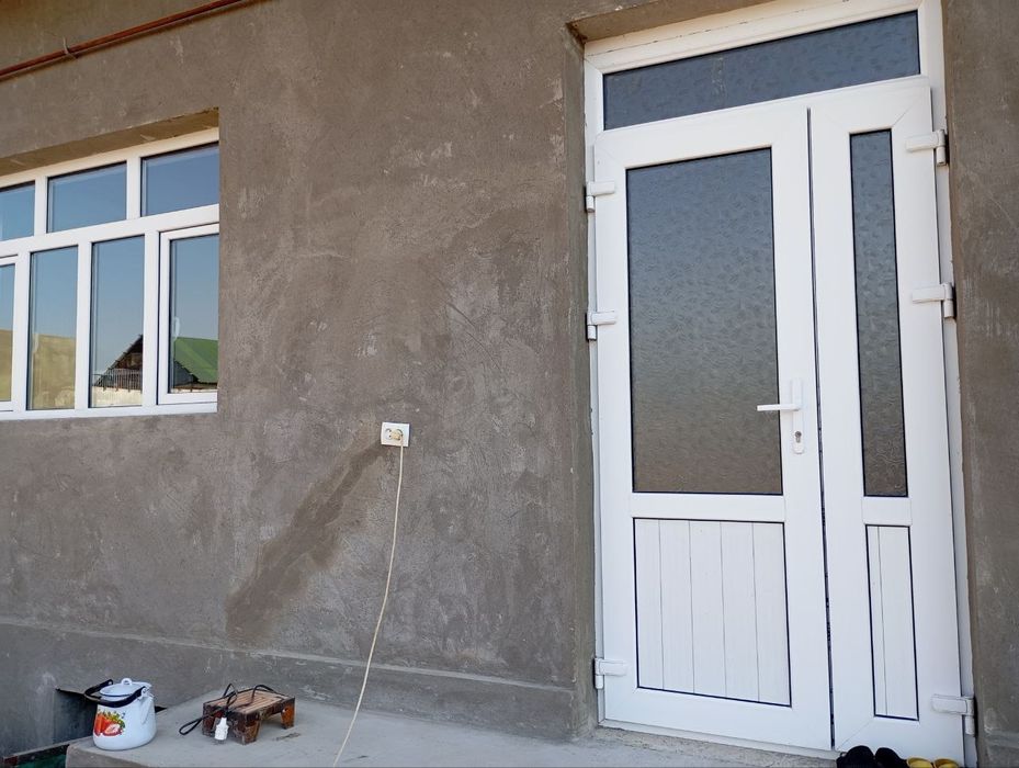 Oʻrtasaroy Navroʻzda uy sotiladi