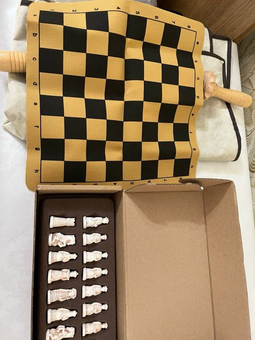 Шахматы маленького размера