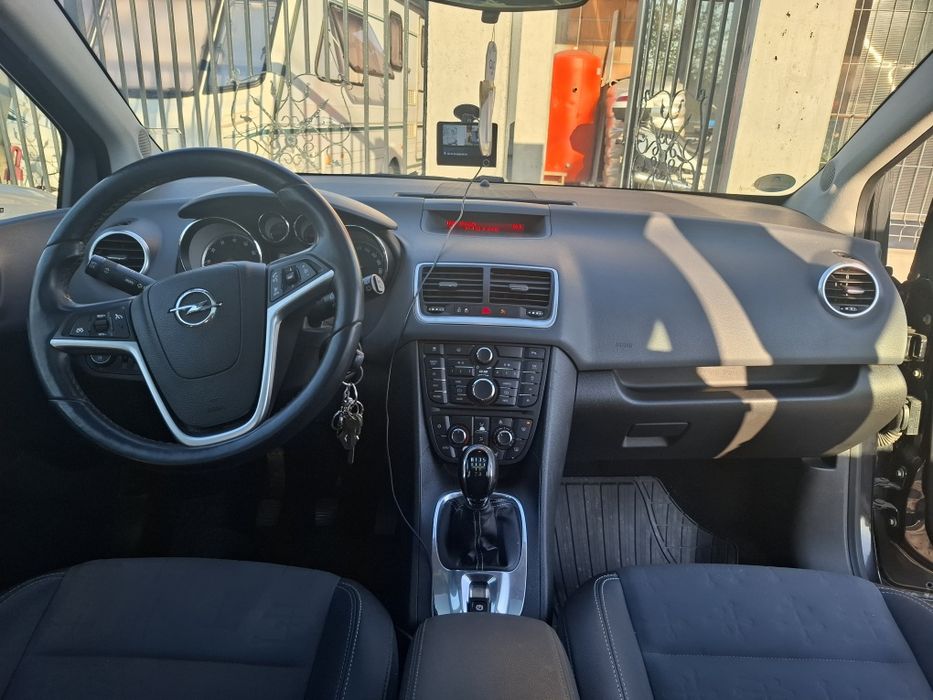 De vanzare opel meriva b