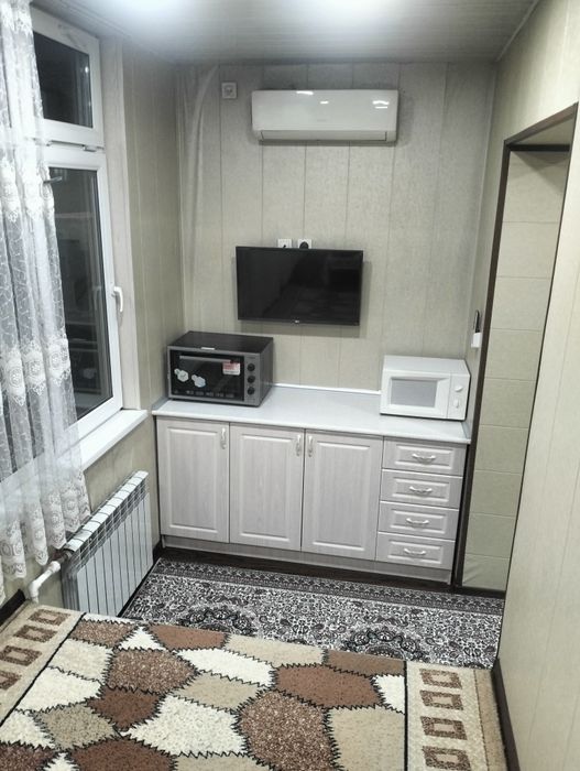 Продается квартира на массиве кара-камыш 1/4