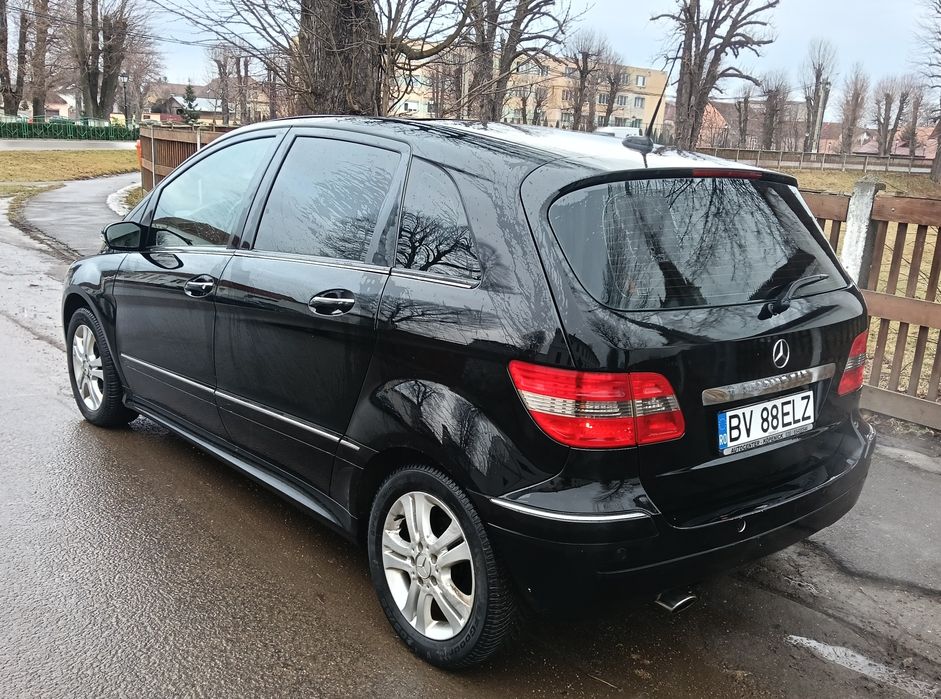 Vand Mercedes B class /Automata / Benzina