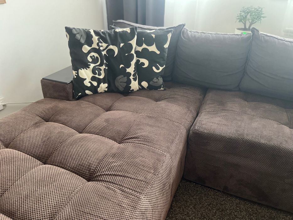 Резервиран - Продавам ъглов диван, разтегаем