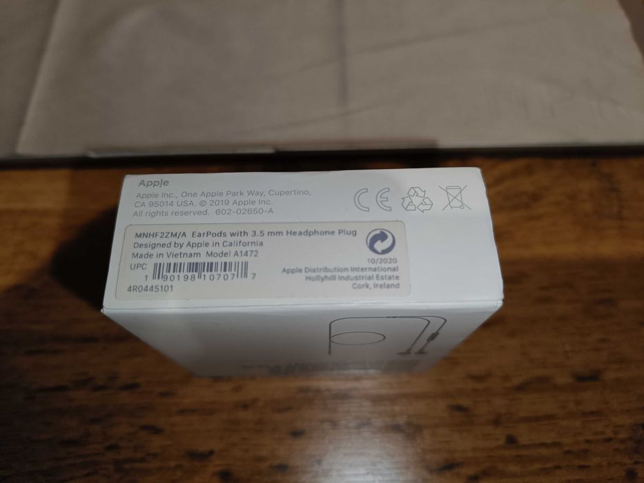 Оригинальные наушники Apple EarPods 3,5 mm Jack