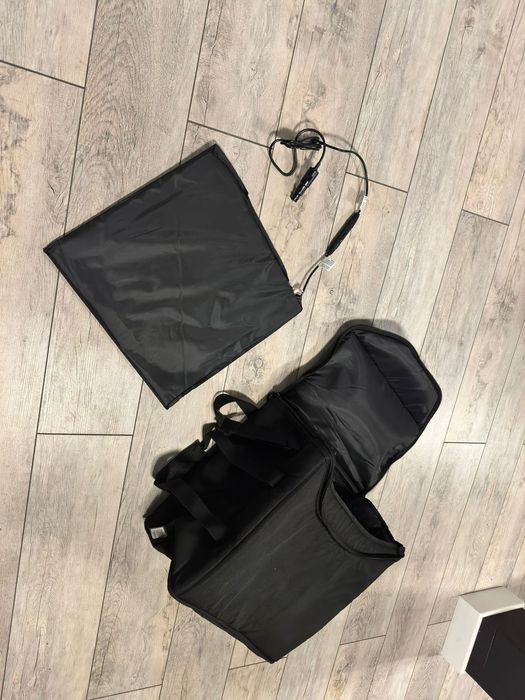 Продам сумку курьерскую WOLT