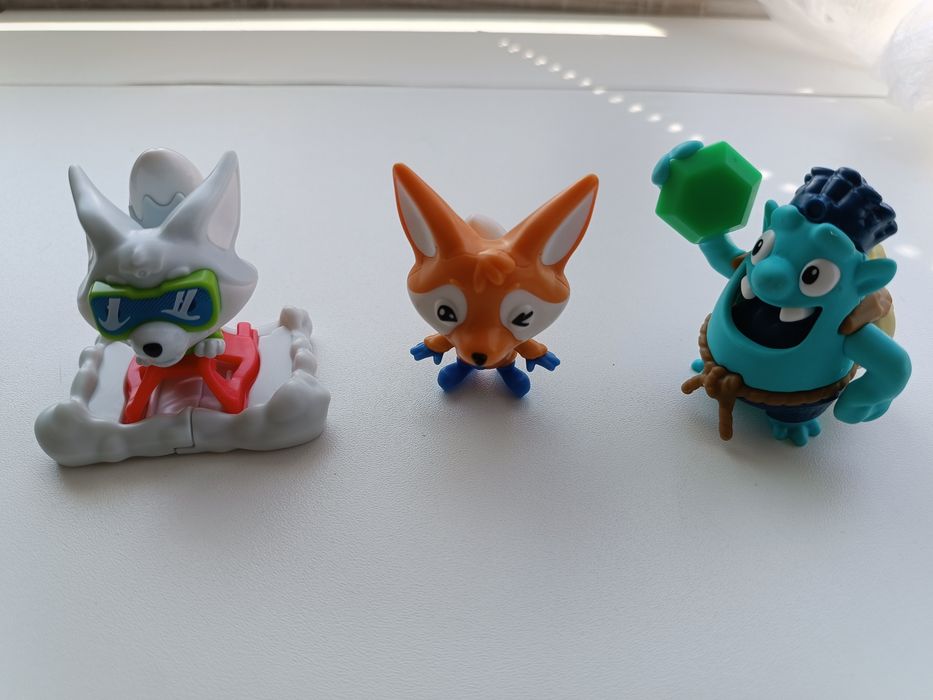 Играчки от шоколадови яйца