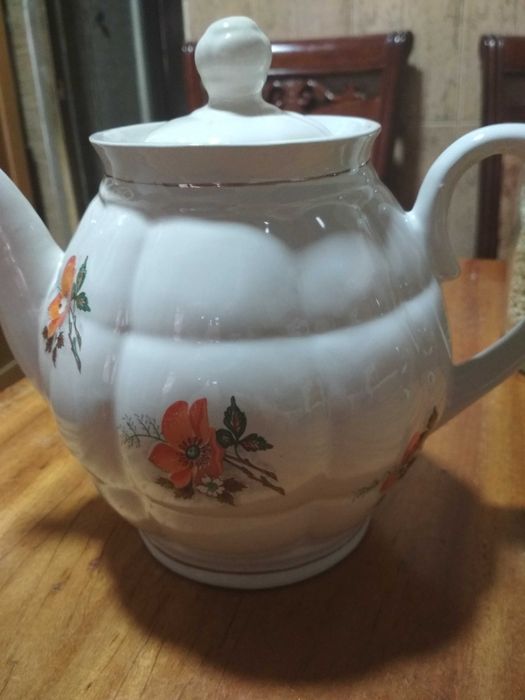 Чайник большой 2,5 литра