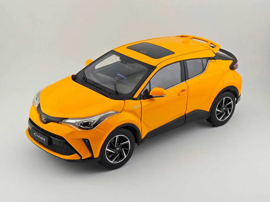 Machetă Toyota C-HR - scara 1:18