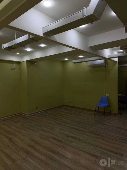 Сдаётся офисное помещение площадью 205 м² в районе Дархан