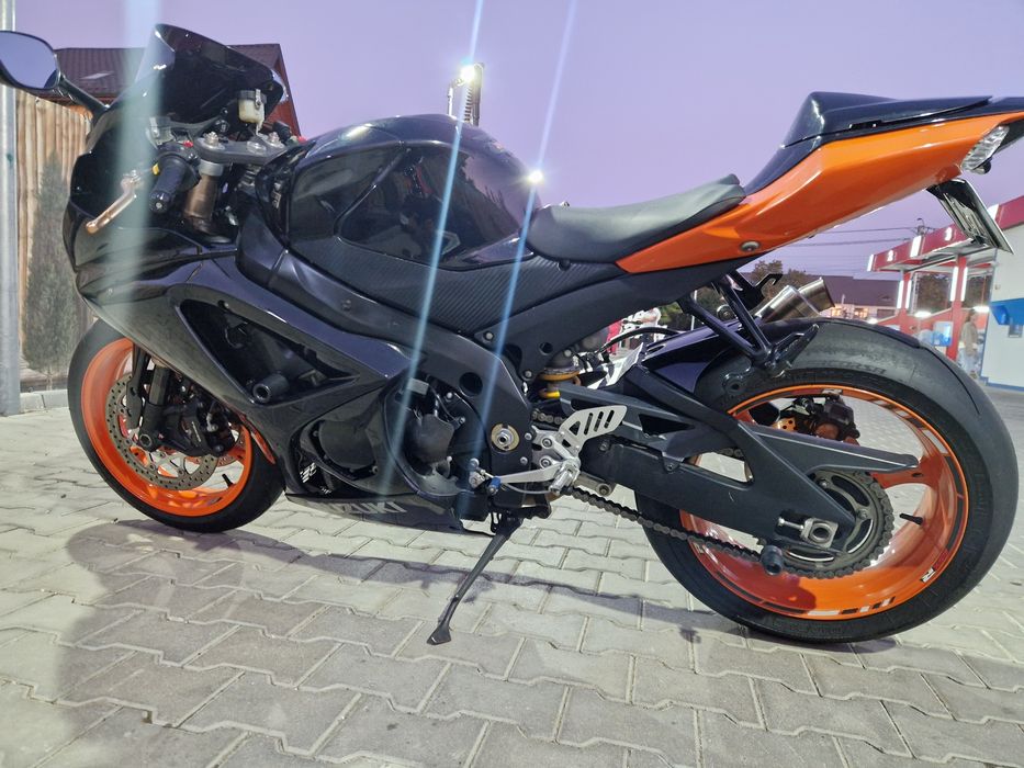 Suzuki Gsxr k7 1000
