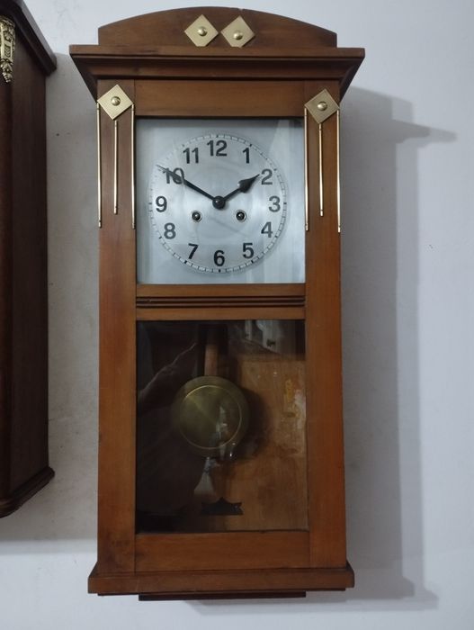 Ceas pendula de perete Haller&Benzing anii 20-30 cu pendul