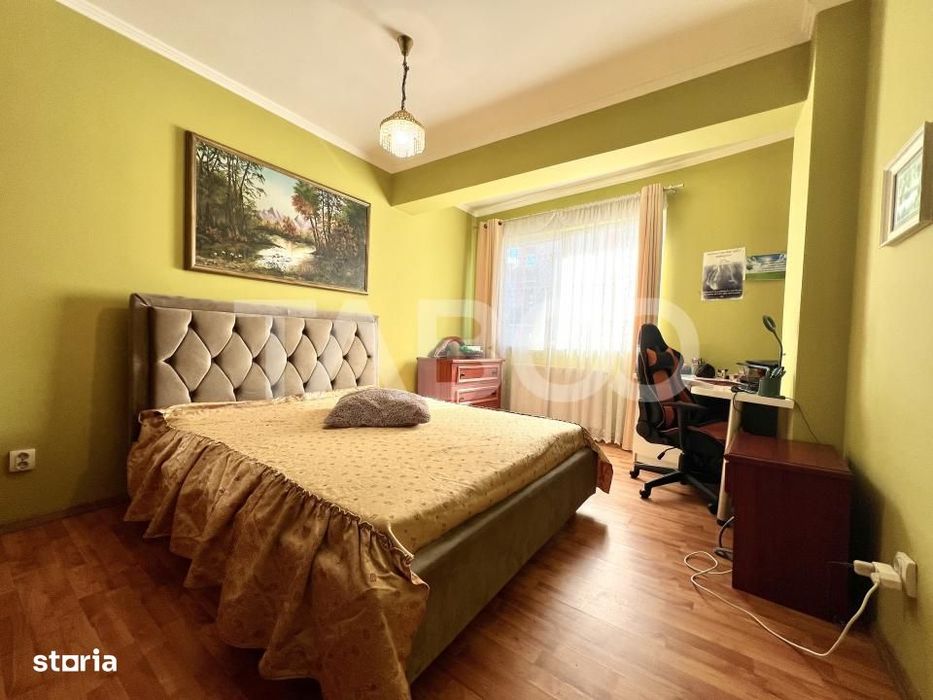 Apartament cu 4 camere de vanzare in Gheorgheni la cheie cu lift