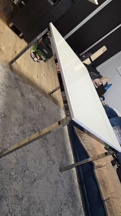Masa IKEA cu blat de lemn si sticla 135×85