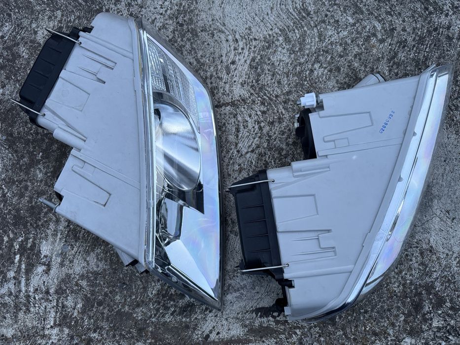 Set Faruri Noi DEPO (cu lupă) - Skoda Octavia 2 (2004-2008) - H7