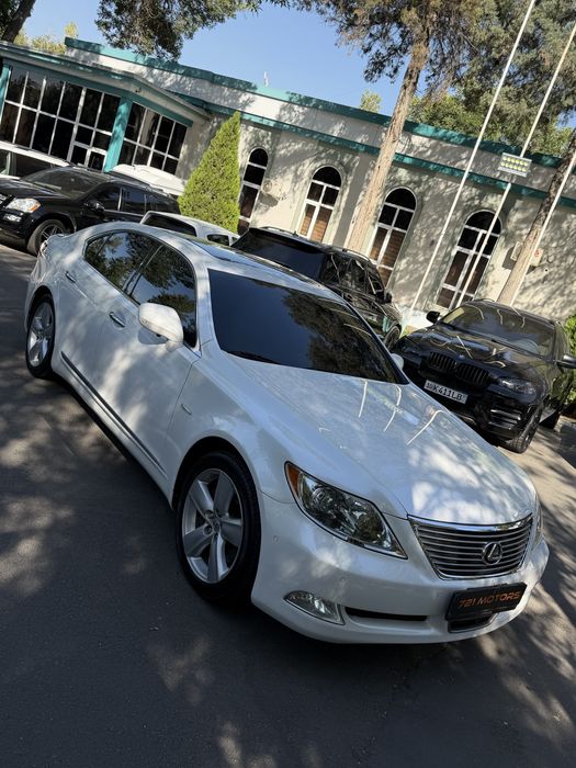 Lexus LS460 V8 Ataman