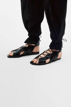 Сандали Zara новые