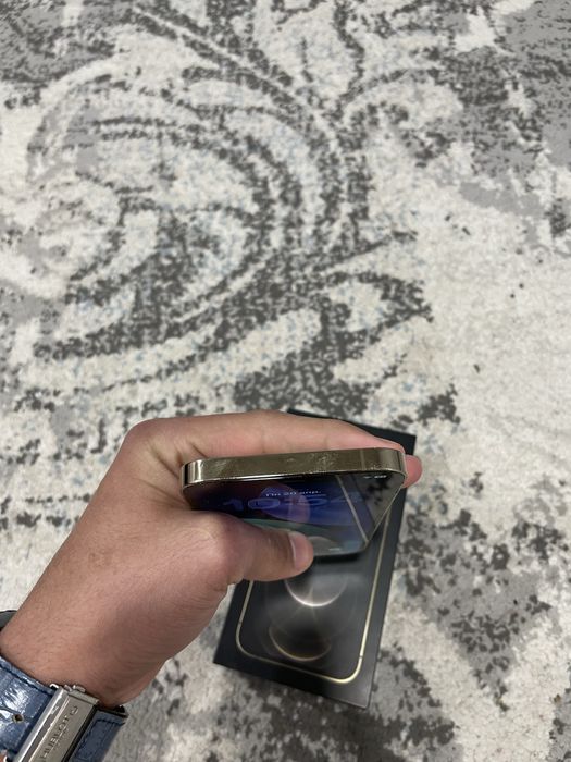 Iphone 12 pro sotiladi