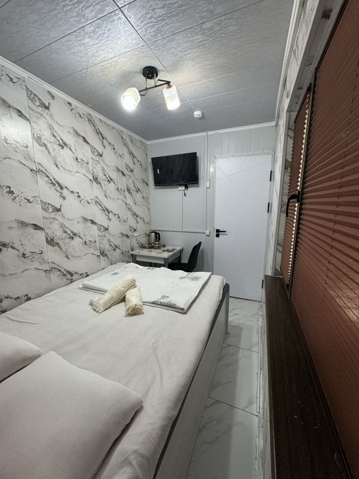 Гостинитца без загса  JONTOWR Hotel 24/7  MIRZOULUGBEK BUYUKIPAK METRO