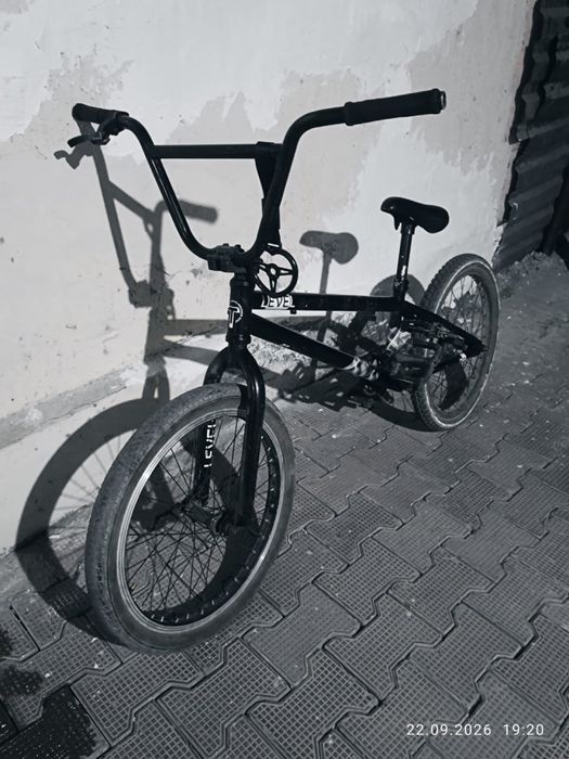 Продам велосипед BMX