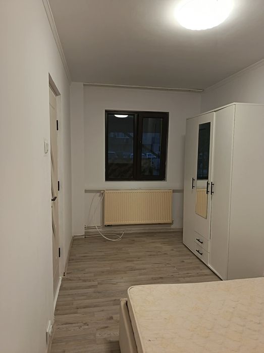 Apartament de închiriat