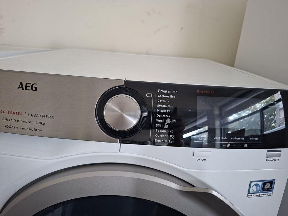 Сушилня AEG 9000 Series Lavatherm