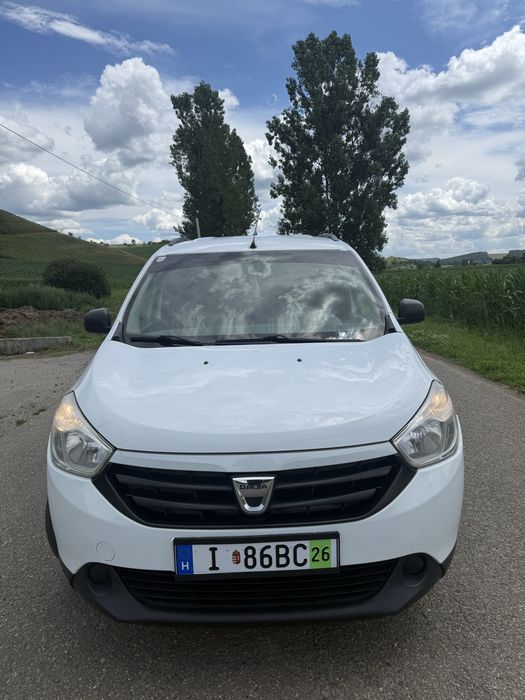 Vând dacia lodgy  2013