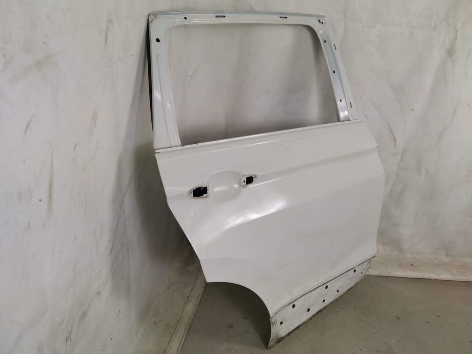 Дясна задна врата / Volkswagen VW Tiguan 2 AD1 [ - ] Оригинална, в доб