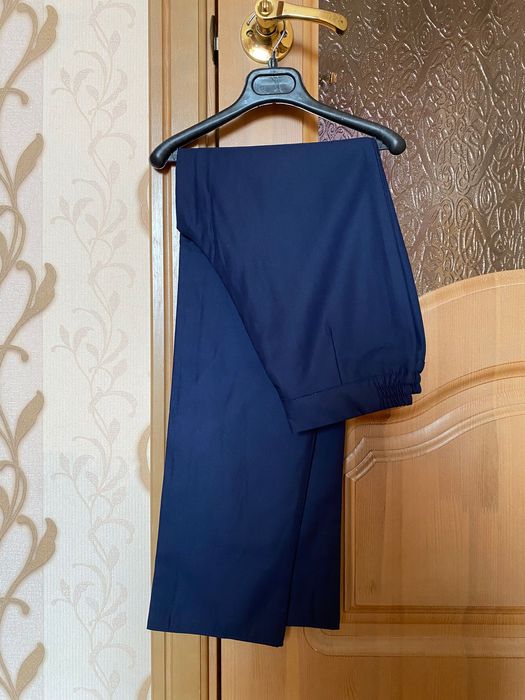 Школьный костюм.