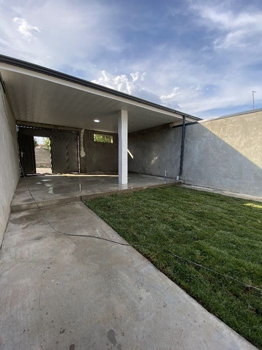 Назарбек, Интифокда янги 8 хонали уй сотилади