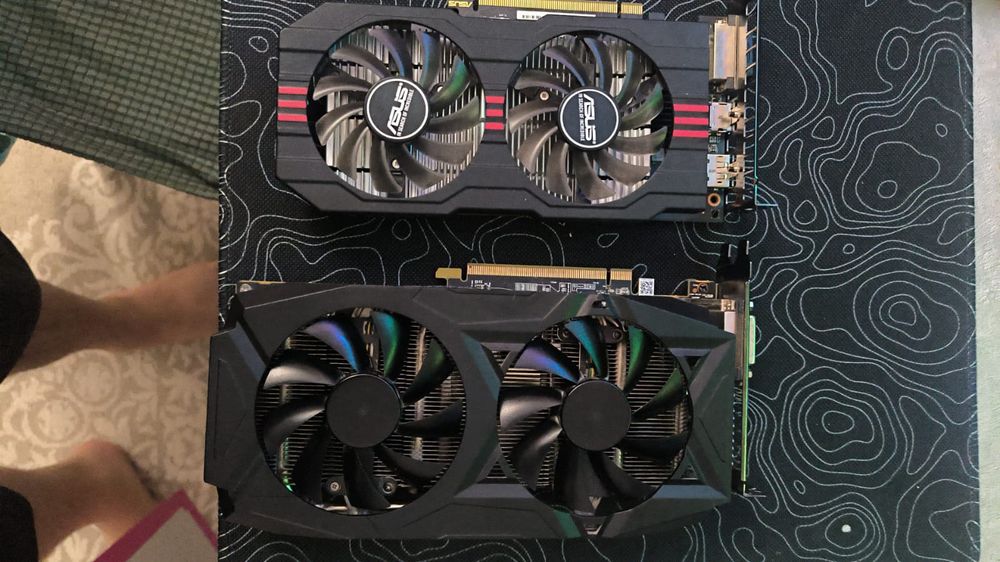 Обменяю два видеокарты rx 560 и rx580