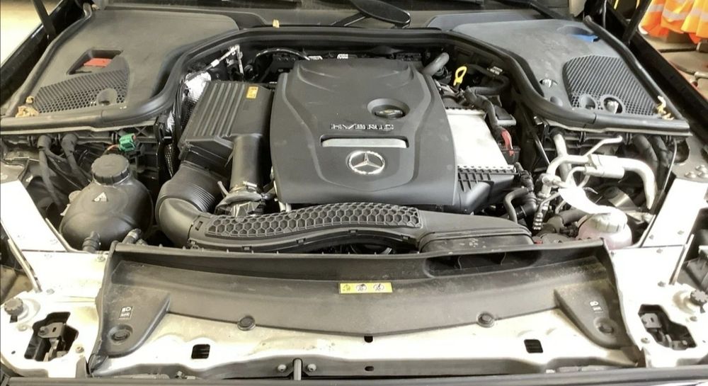 Mercedes Benz E 300 W213 Гибрид