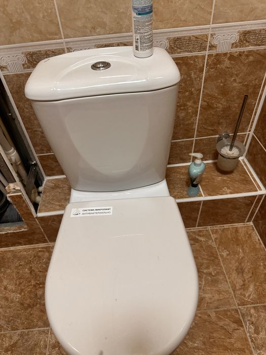 Унитаз с бочком