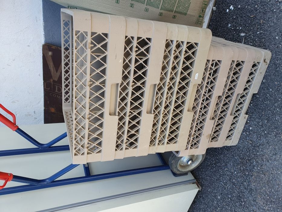 Кошница за миялна машина, кошница за съдомиялна, чашомиялна