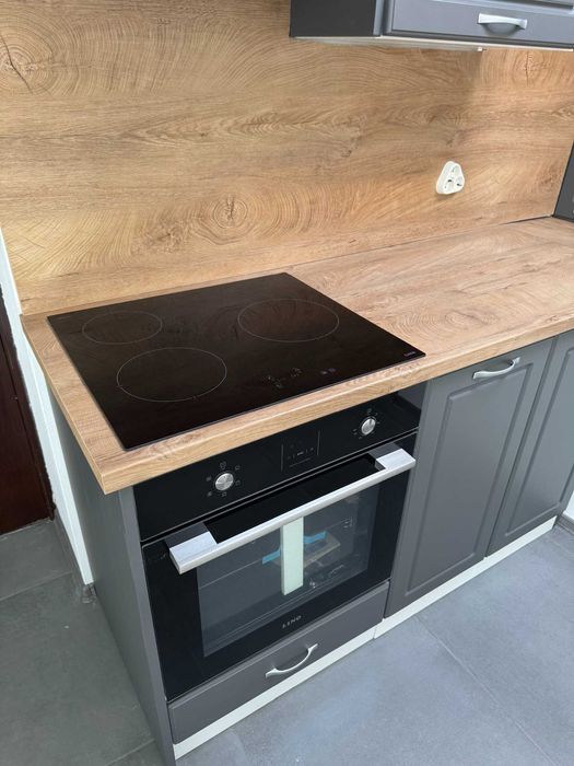 Дава се под наем Етаж от къща в София, Център - 90 кв.м за 667 € - Снимка #3