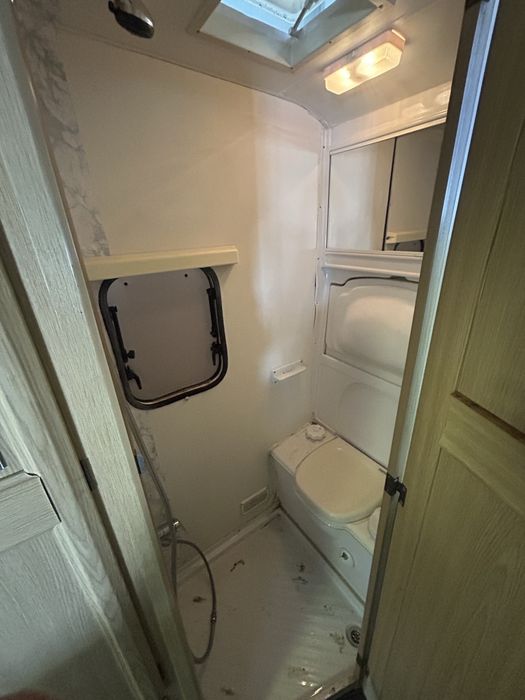 Каравана Elddis elusion 400/4