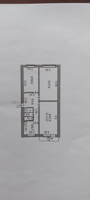 Продаётся 3 комнатная в центре. квартира