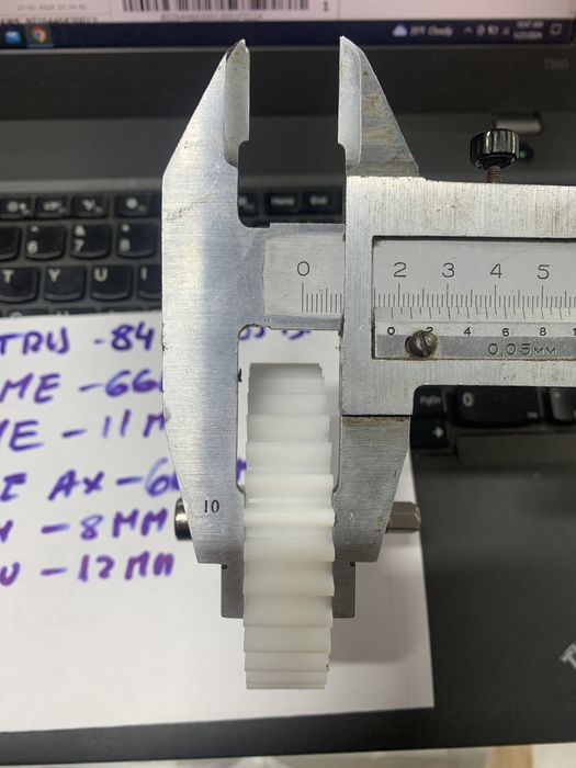 Pinion roata dintata masina tocat diverse dimensiuni originale noi