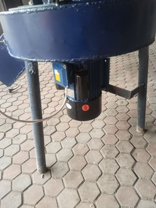 Дровилка для зерна и сена