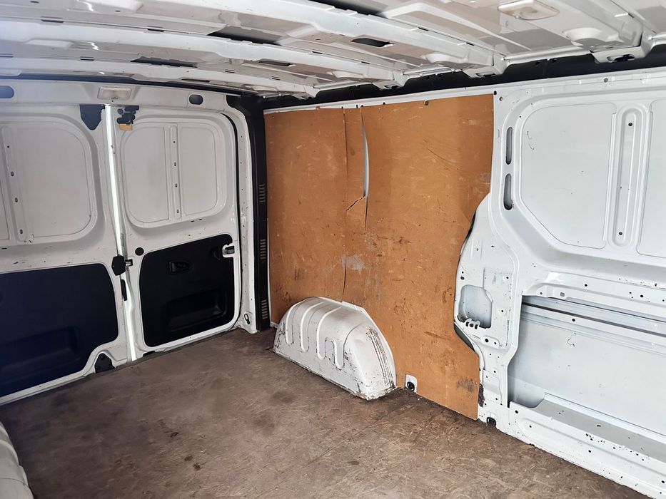 Opel vivaro se vinde sa la schimb