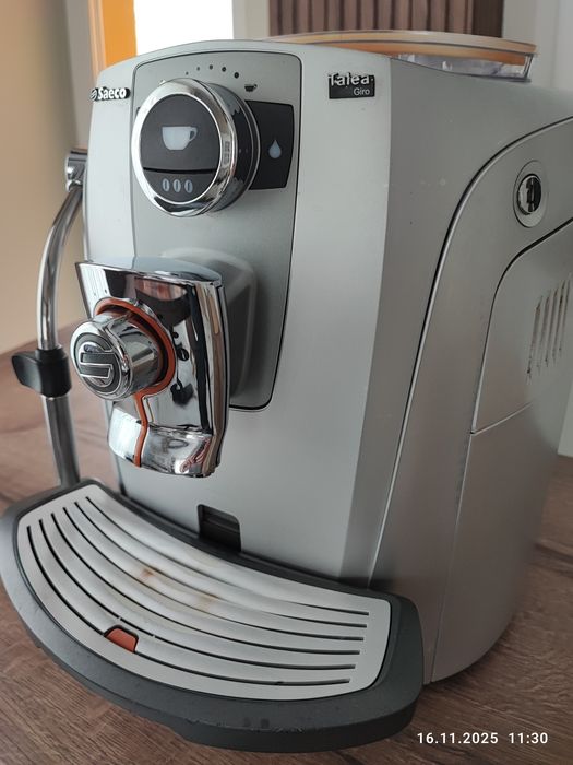 Кафе машина SAECO