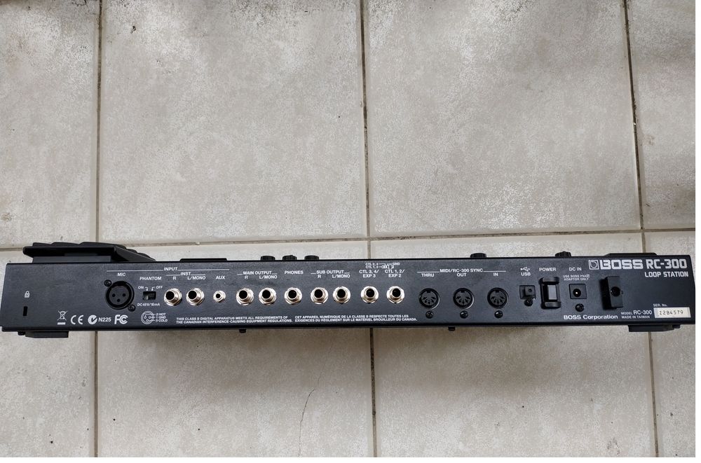 Boss RC 300 Loop station Луп машина