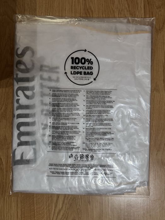 Adidas Real Madrid tricou oficial, marimea S, nou, sigilat