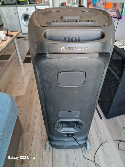 jbl partybox ultimate 1100W