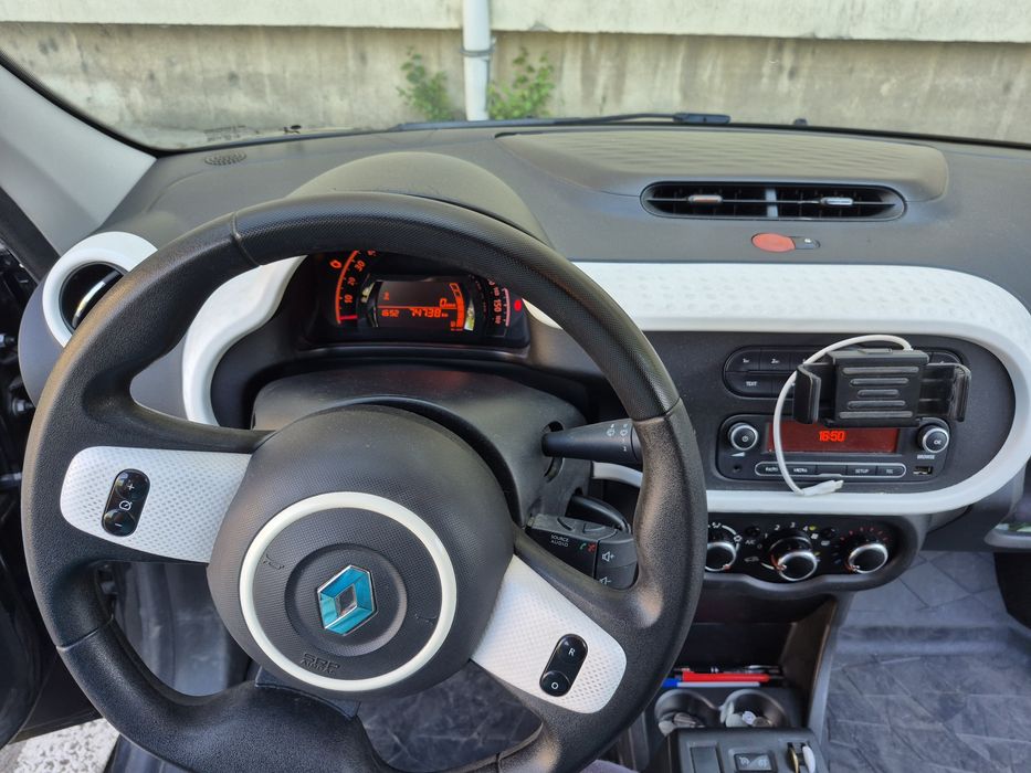 Vand Renaut Twingo 3, motor 1l, 70CP cu AC