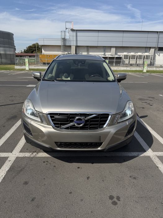 VOLVO XC60 2012 — imagine 1