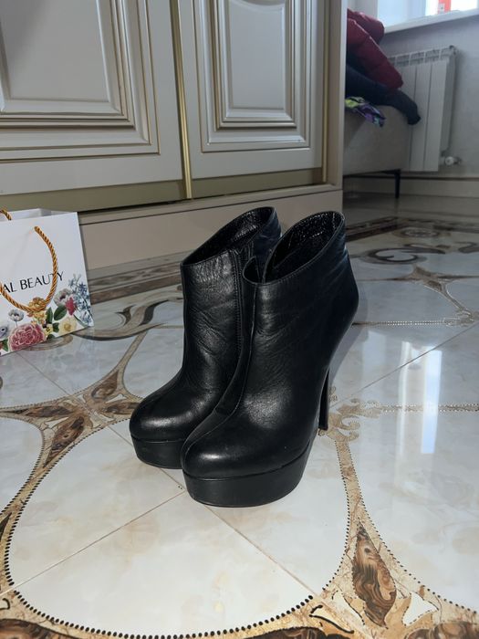 Одежда и обувь на разный вкус