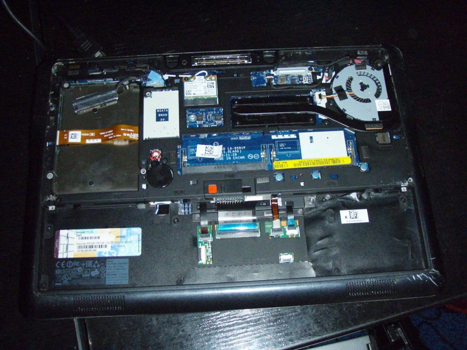 Dezmembrez Dell Latitude E7440 i5 gen 4, defect (nu porneste)