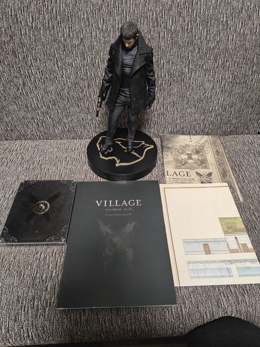 Resident Evil 2, 3, 4, 8 Village Collectors edition PS4 PS5