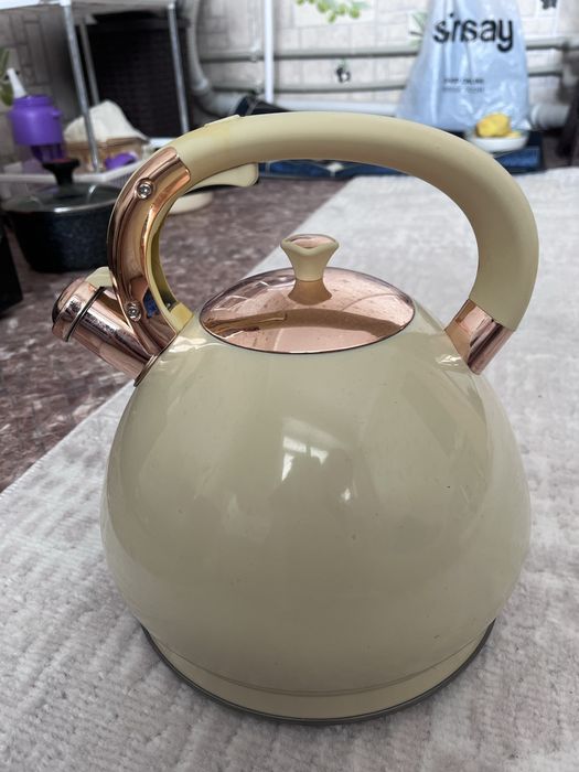 Свистящий чайник (ыскыратын) – в хорошем состоянии, недорого